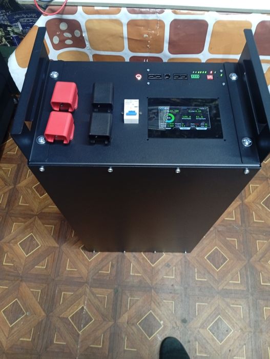 Батарея для інвектора.