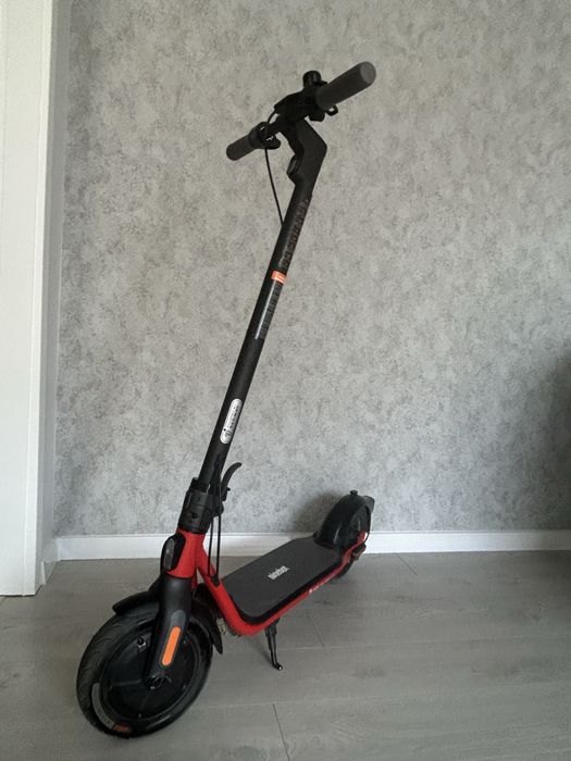 Продам електро самокат ninebot в гарному стані