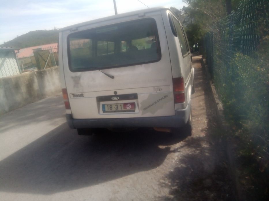 Ford Transit 2.5 9 lugares