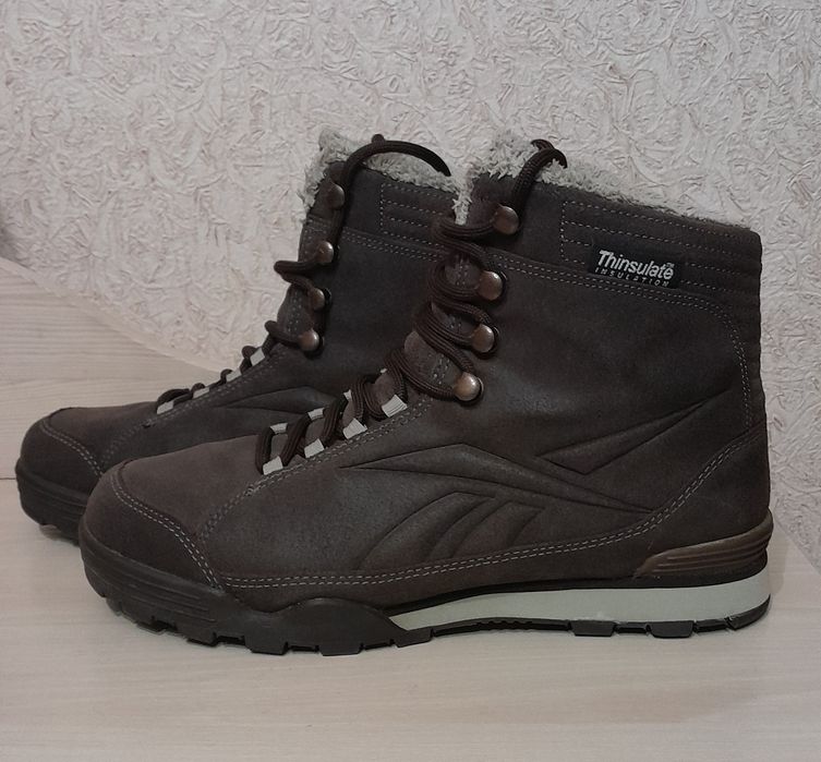 Зимние ботинки/ кроссовки Reebоk arctic ready 40(25.5)