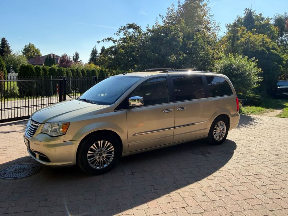 Chrysler Town & Country