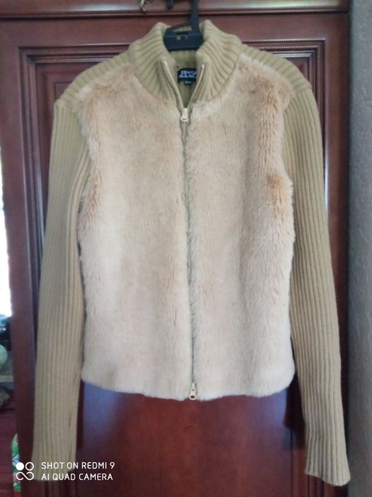 Sweterek damski rozm M stan idealny
