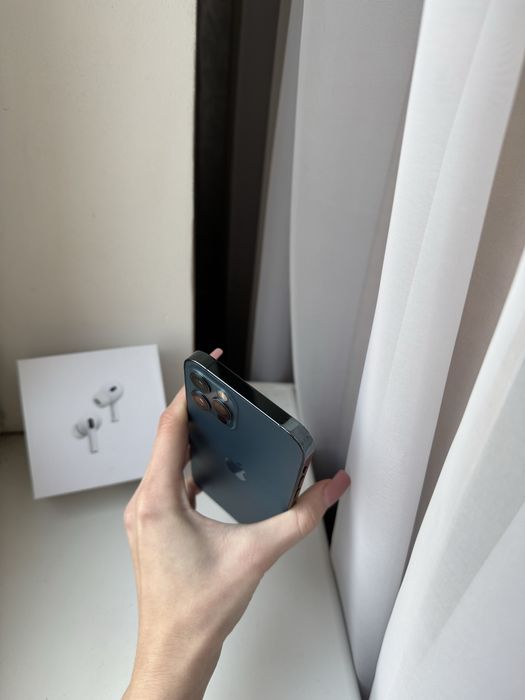 IPhone 12 Pro 256 GB. Айфон 12 Про 256 ГБ.