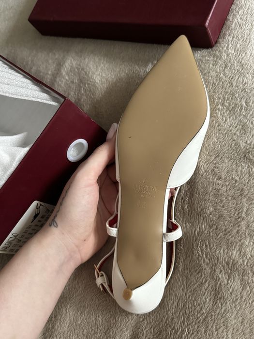 Туфлі від Valentino