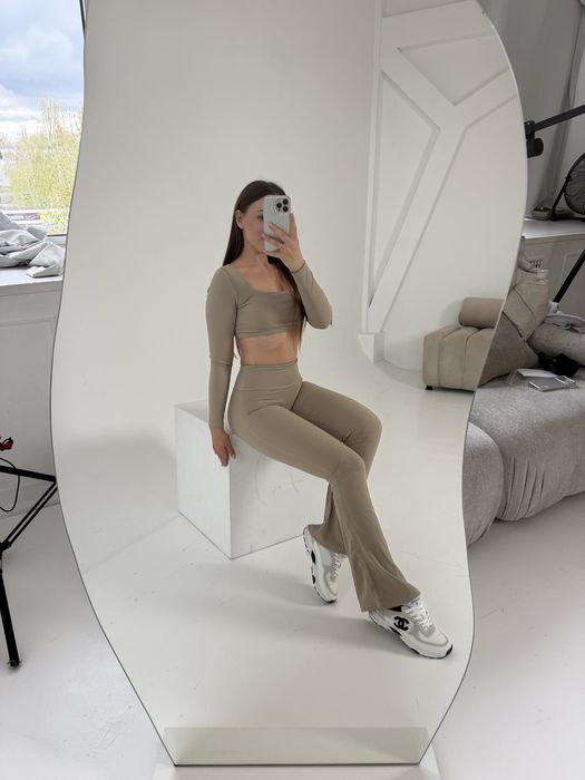 Спортивний комплект костюм