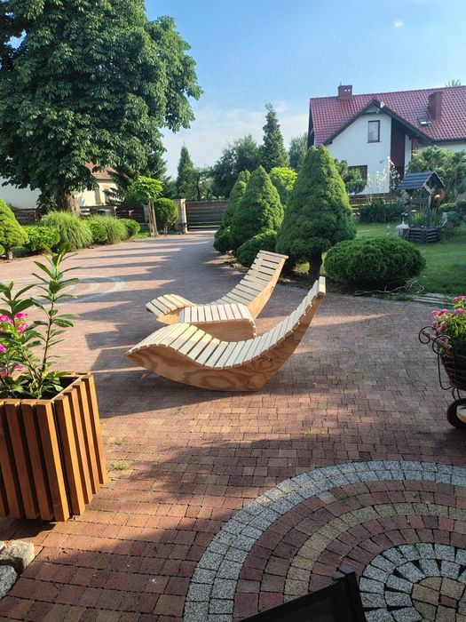 Meble ogrodowe leżak bujak krzesło