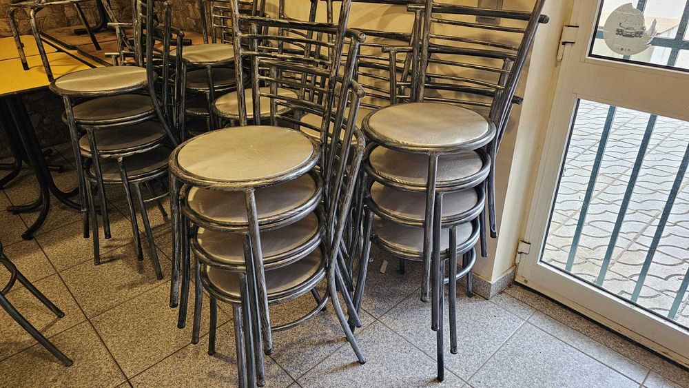 Mesas e cadeiras de explanada!