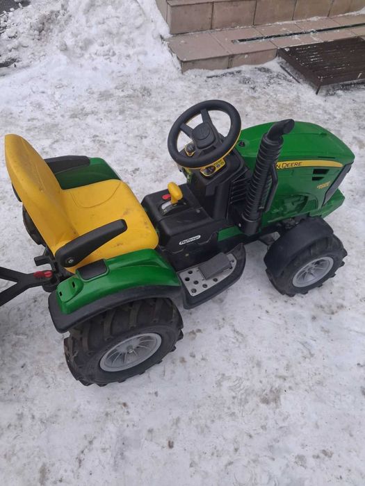Продам трактор John Deere
