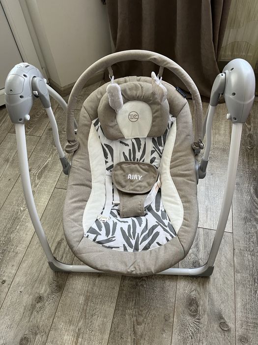 Гойдалка-крісло дитяча