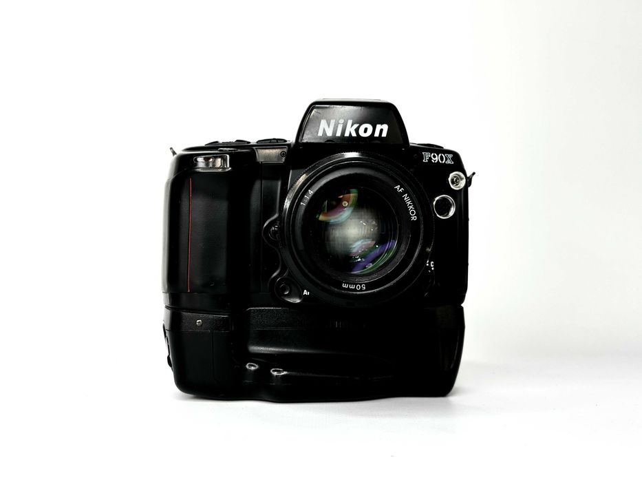 Фотоапарат Nikon F90X