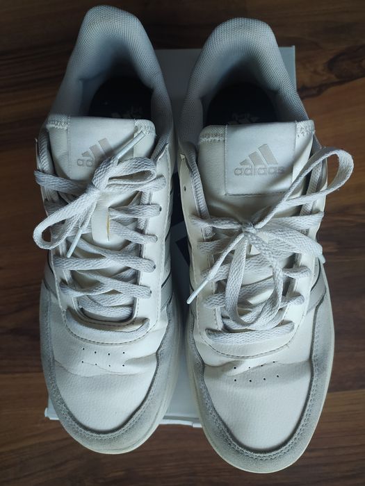 Кросівки adidas р. UK9