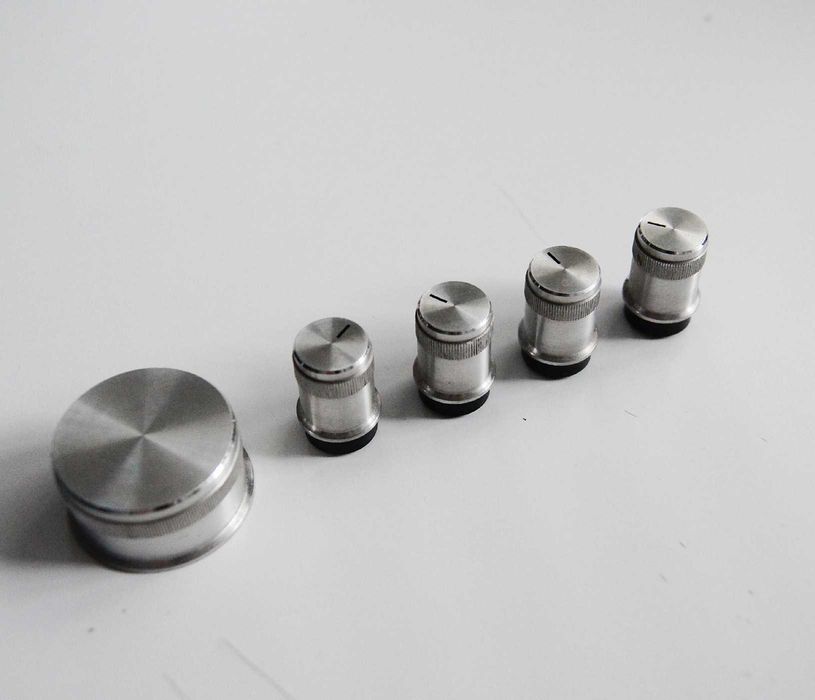 Gałki do Grundig (metal aluminium) kpl 5 szt