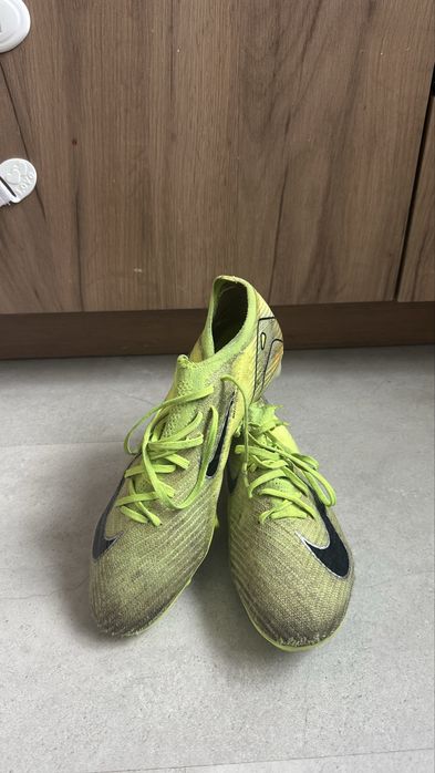 Бутсы Nike mercurial