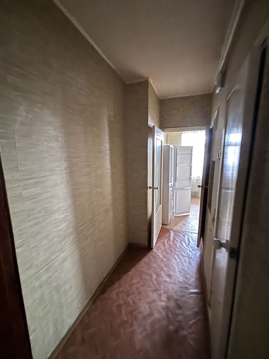 Сдається однокімнатна на Бажана