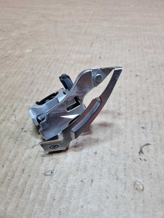 Przerzutka przednia Deore m590 3s