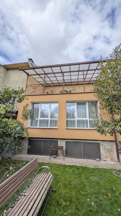 ТЕРМІНОВО!!! Продам будинок до центру 5 хв. їхати. Заїжджай і живи!