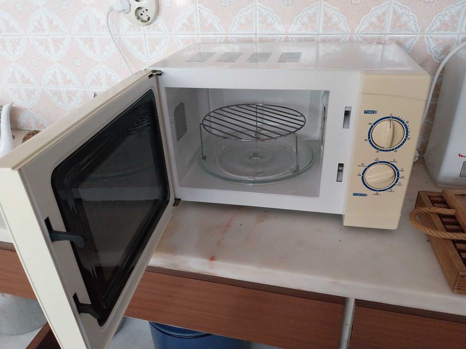 Microondas com grill