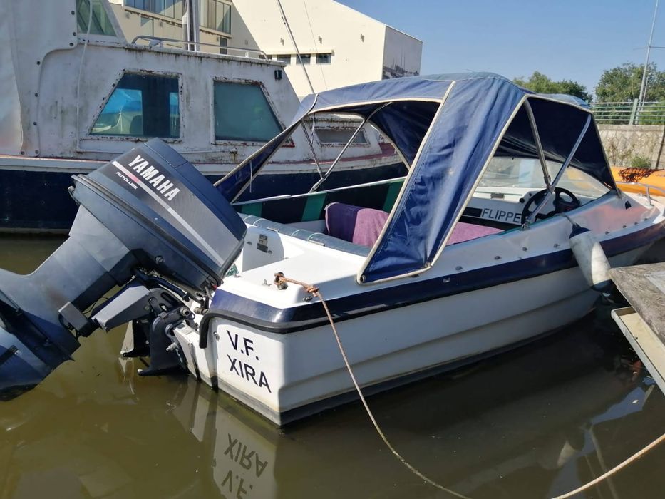 Vendo Barco em bom estado