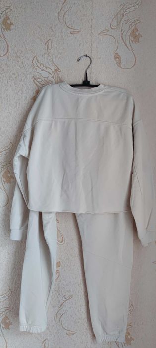 Спортивний костюм жіночий