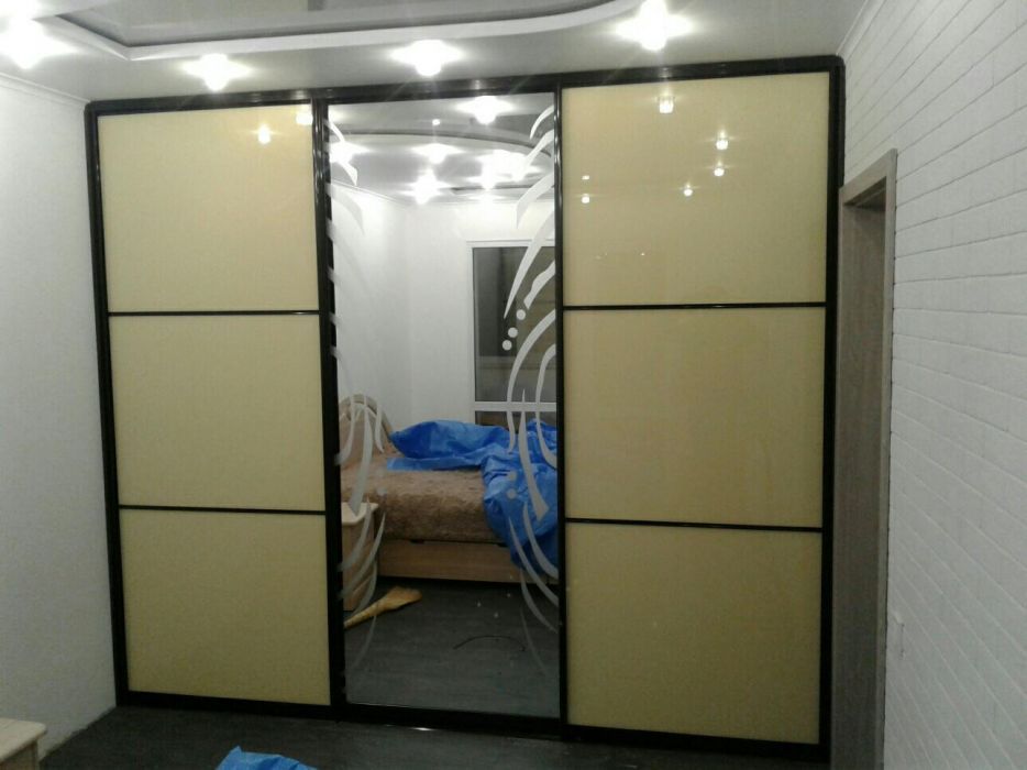 Шафа Купе в наявності та на замовлення