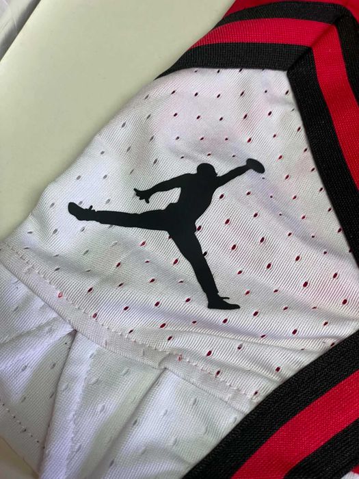 Spodenki koszykarskie męskie Jordan XL Czerwone - nowe z metkami
