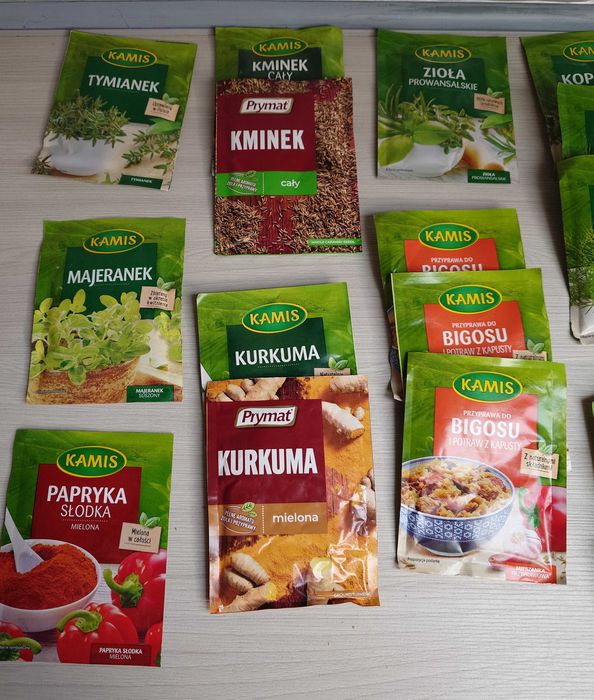 33 opakowania przypraw Kamis + Prymat