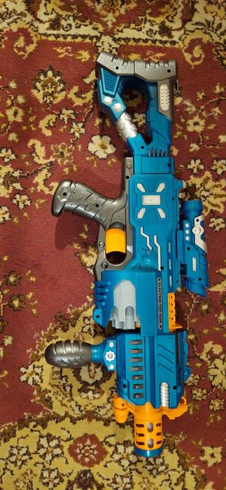Продам игрушки нёрф и игрушечную винтовку