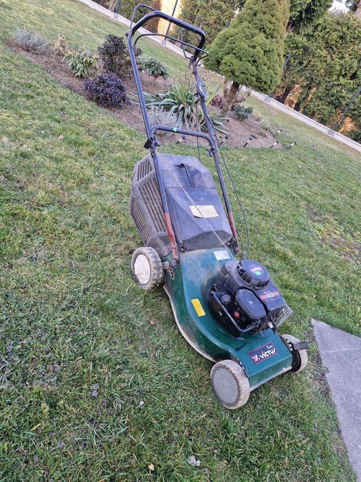 Kosiarka spalinowa Victus