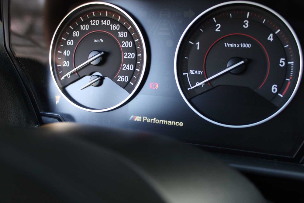 BMW 120D Pack M 2.0 184CV (243€/Mês) - 120 Meses