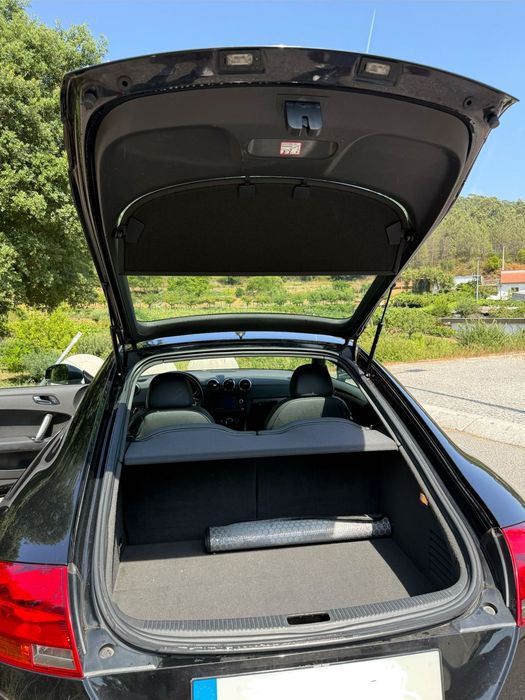 Audi TT 2.0 TFSI — photo 2