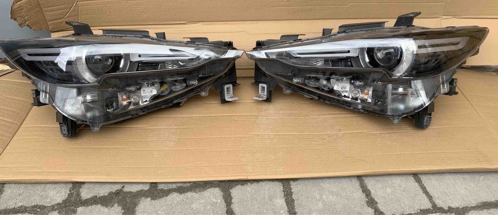 Mazda CX5 3 6 CX3 фара AFS ABD фари стоп Розборка