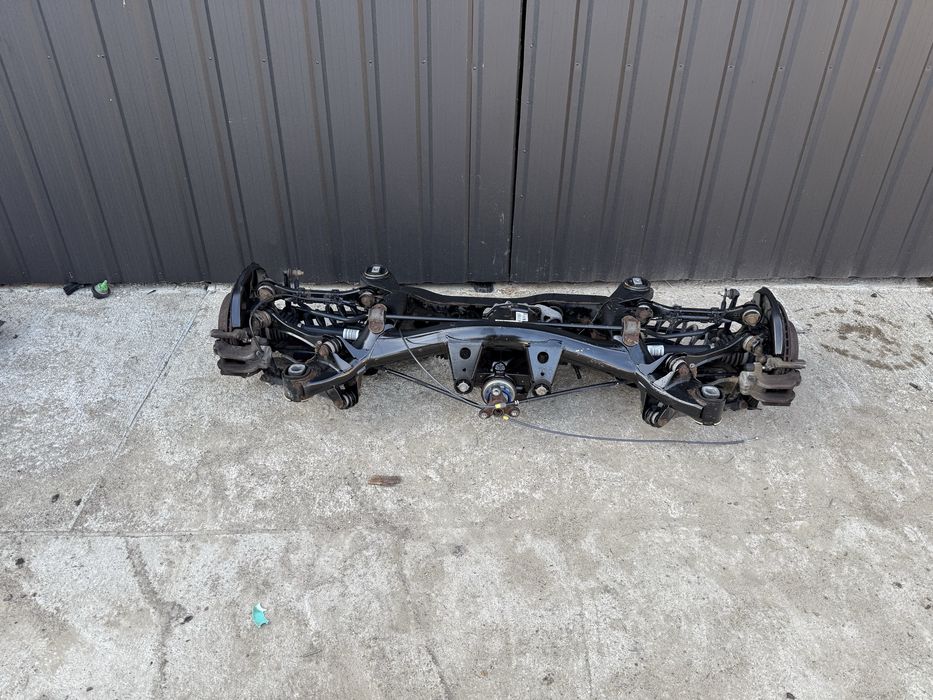 Бмв ф32 ф36 балка