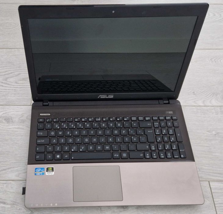ASUS K55 Laptop Computer464162374498406400
