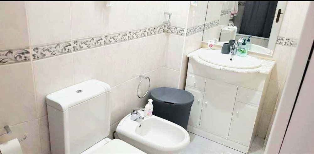 T2+1 c/Escritório c/60m2, roupeiros embutidos, aquec. central, Viseu