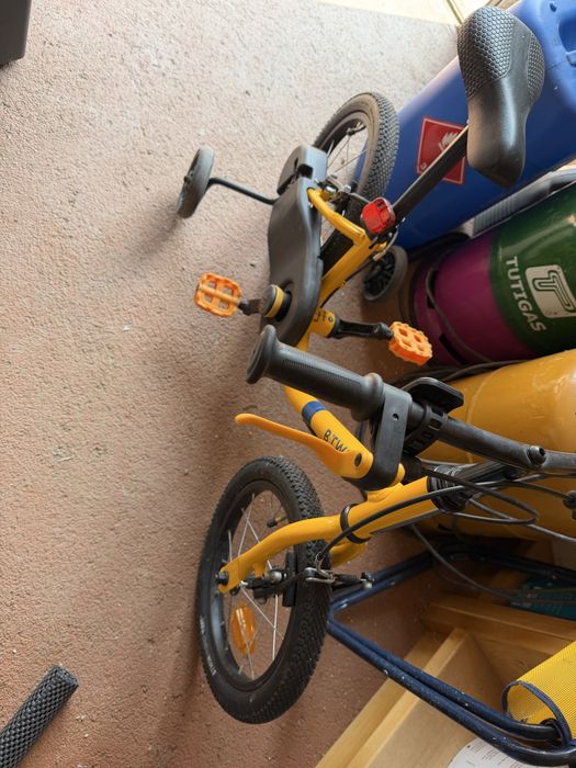 Vendo bicleta de criança 14”
