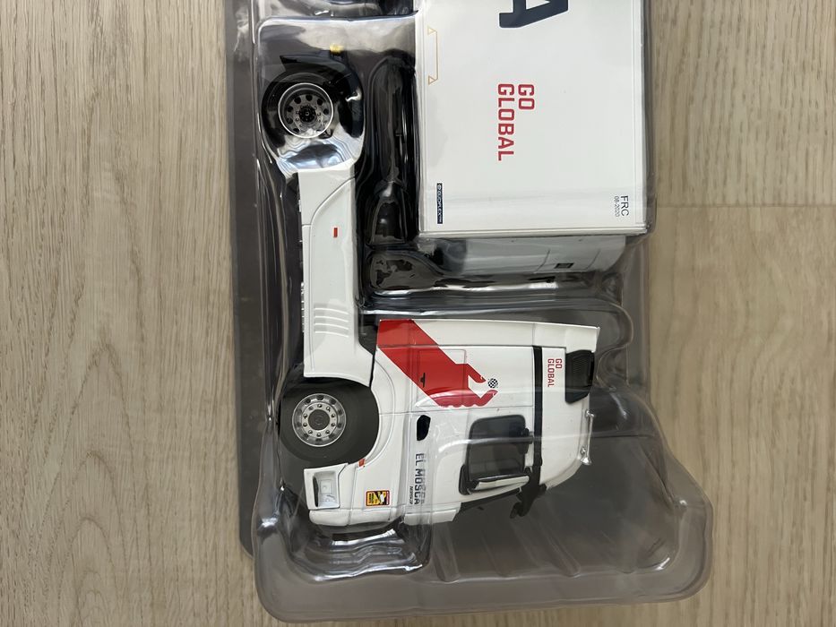 Camiao personalizado El Mosca