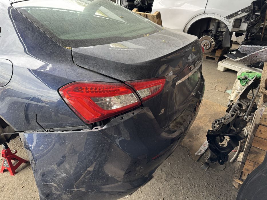 Maserati Ghibli разборка запчасти шрот