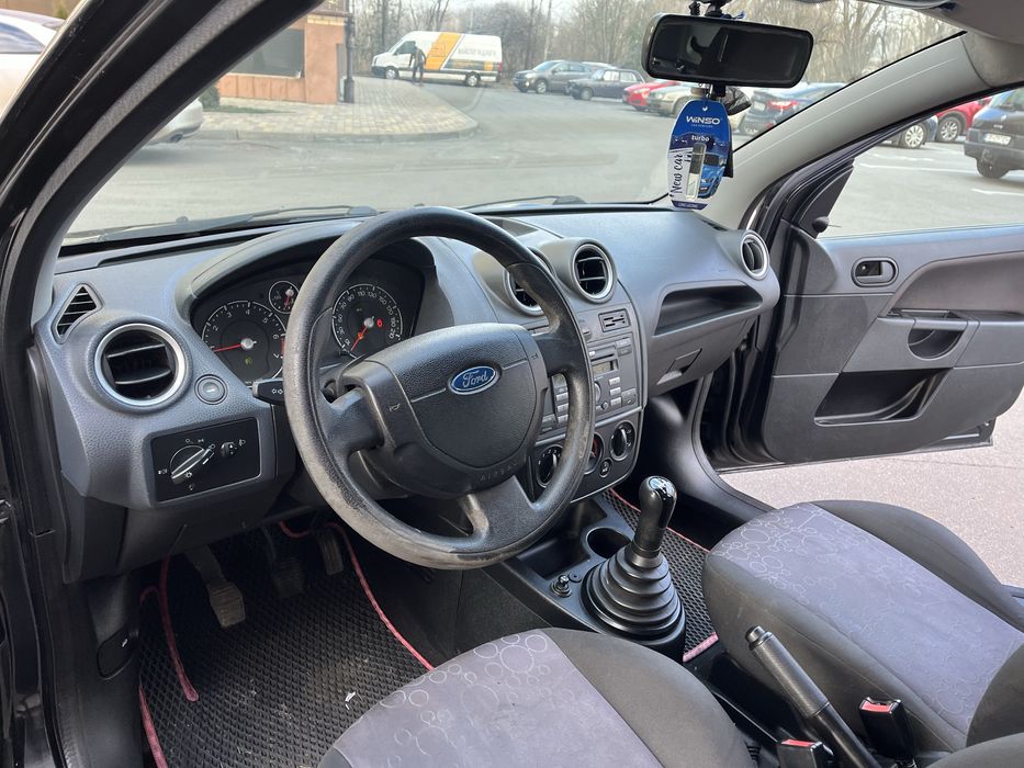 Продам Ford Fiesta 2008 року