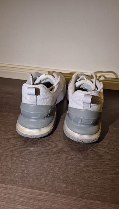 Кроссовки  Nike оригинальные р.46