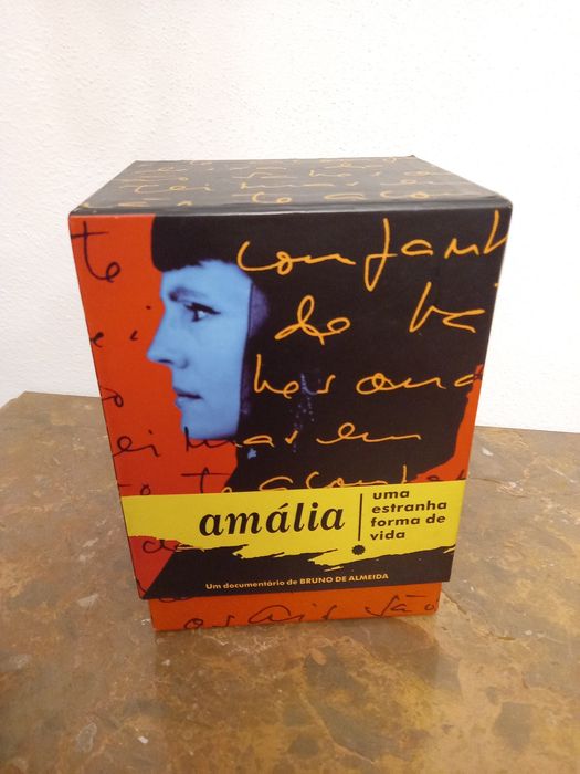 AMÁLIA - Uma Estranha forma de vida.