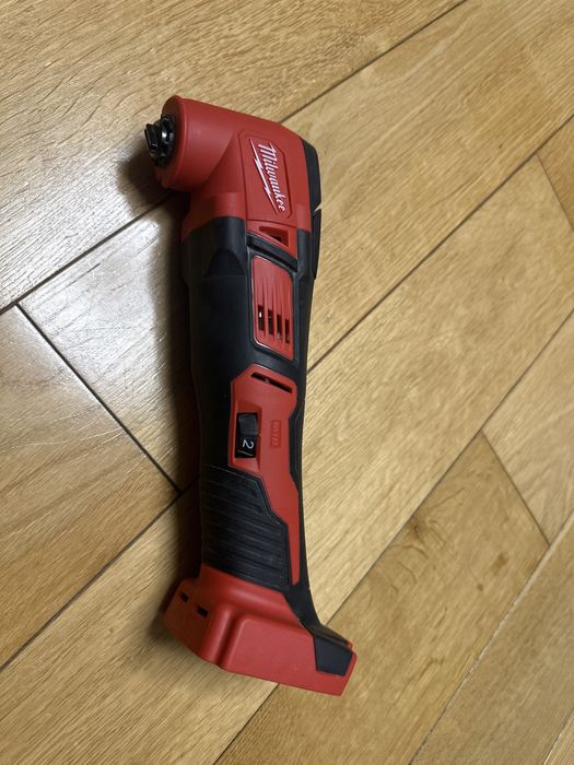 Milwaukee urzadzenie wielofunkcyjne