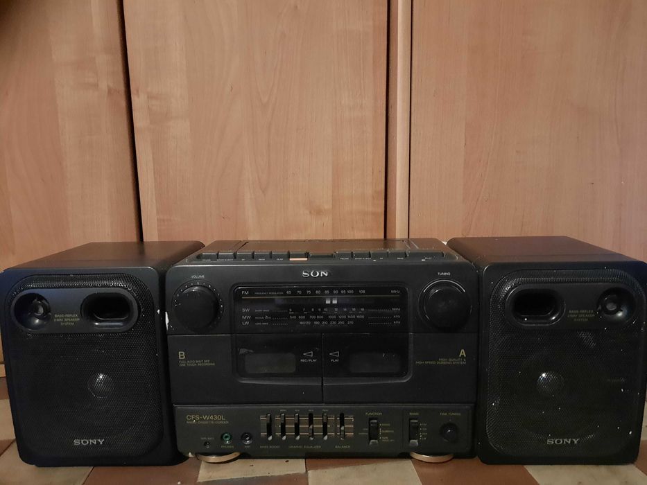 Magnetofon kasetowy SONY