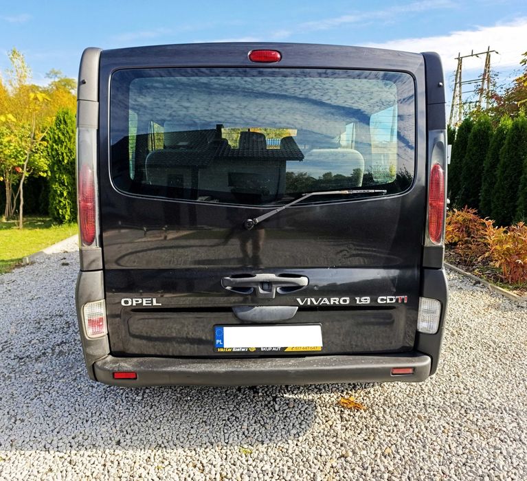 Opel Vivaro Long 9 osobowy