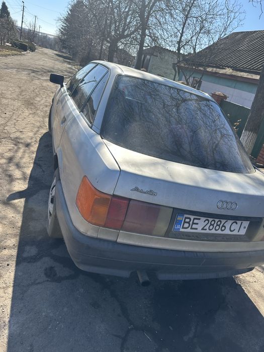 Продам ауді 80 на повному ходу