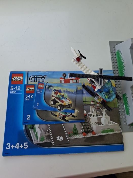 Набір Lego 7892 лікарня