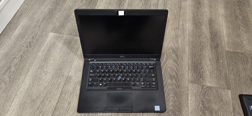 laptop Dell Latitude 5490