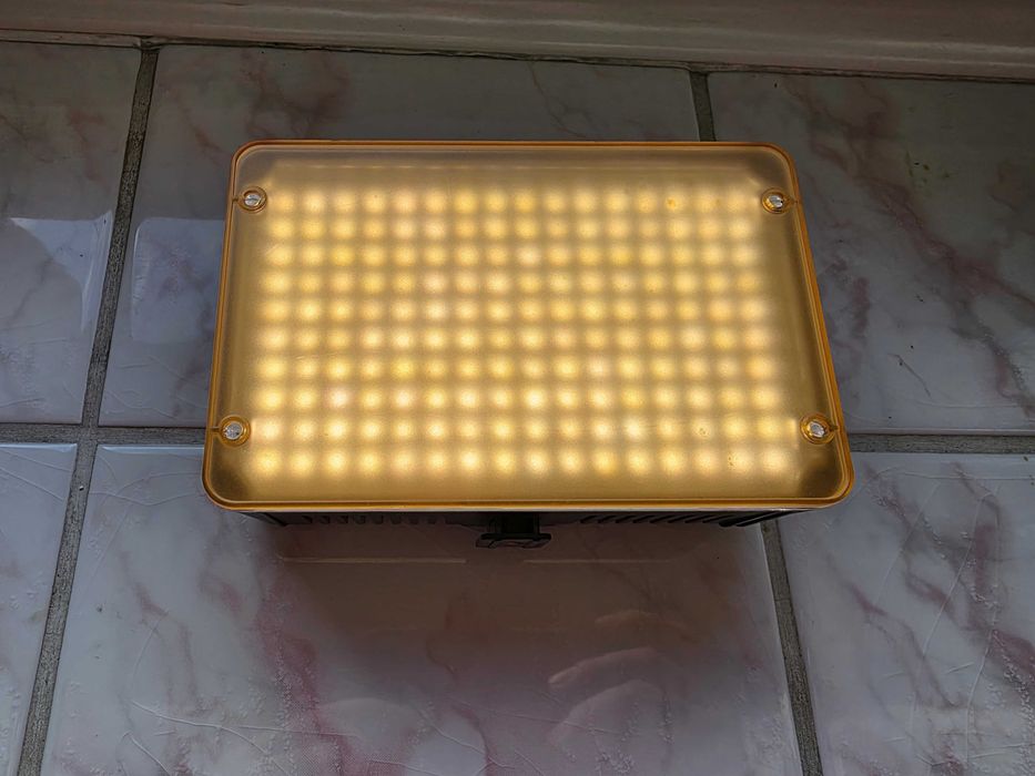 Lampa diodowa Aputure Amaran AL H160 + dwa statywy Joby