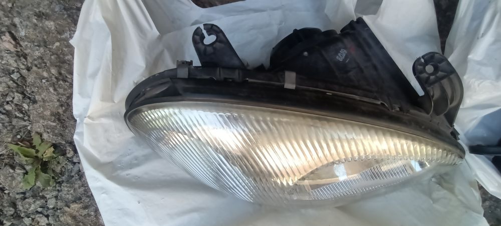 Продам оригінальну праву фару (FSO) DAEWOO LANOS