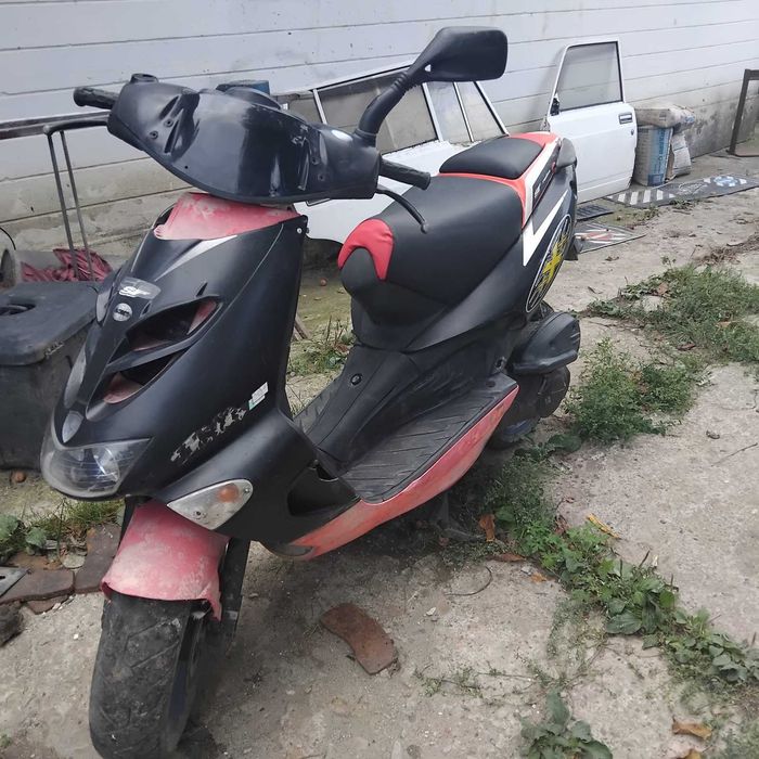 Продам  Апрілія ср