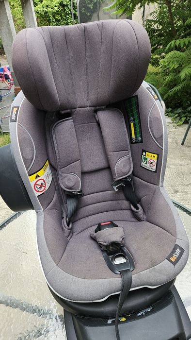 Fotelik BeSafe Izi Modular 9-18 kg z bazą +  lusterko